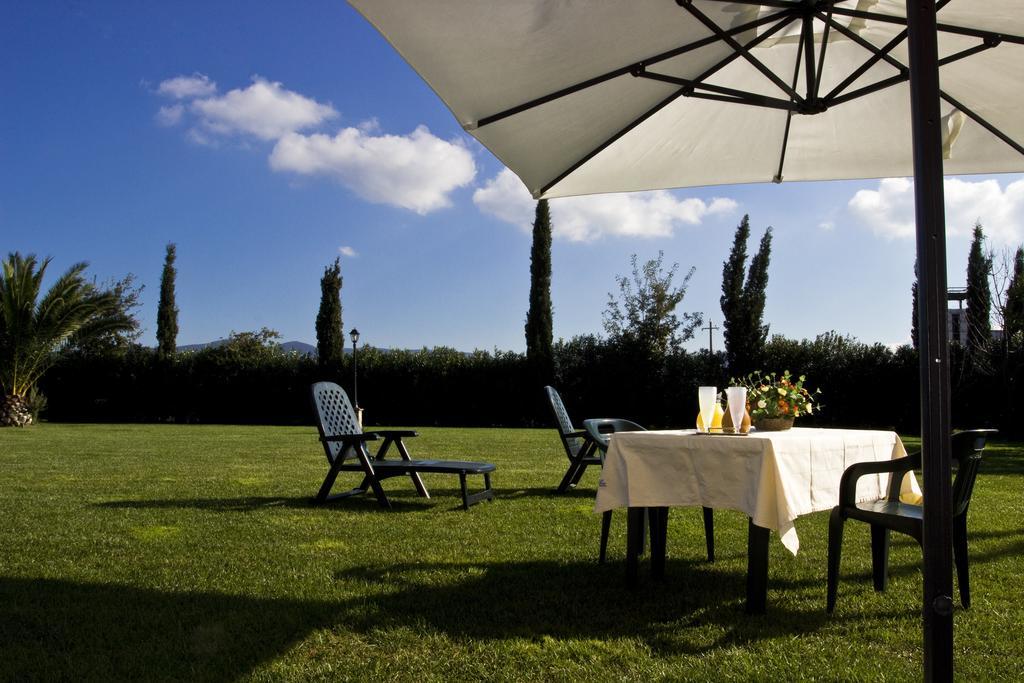 Agriturismo Ferruggini Bolgheri Kültér fotó